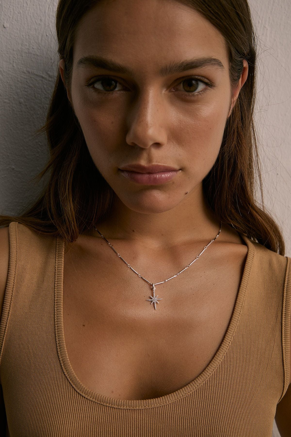 NIGHT COLLAR PLATA