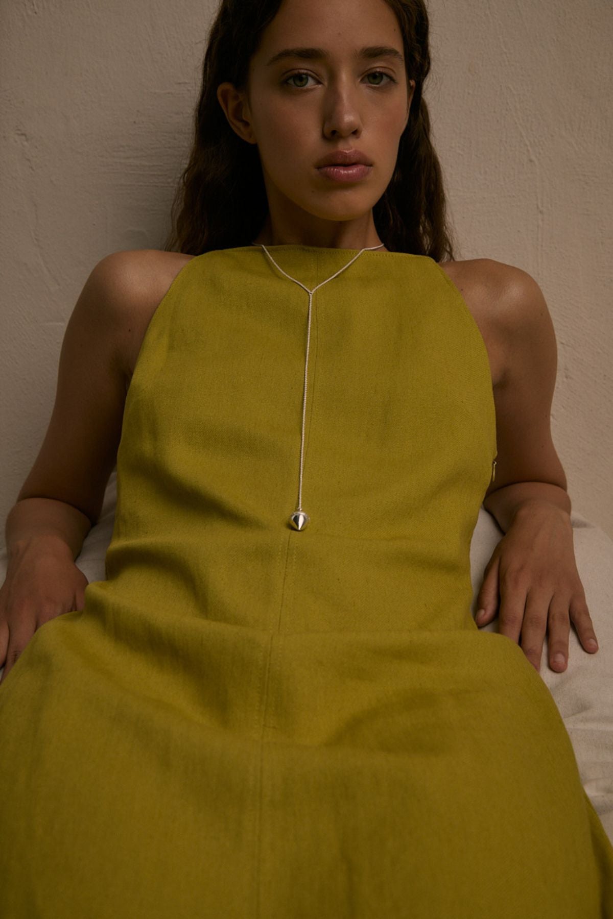 OLIVE SILVER NECKLACE